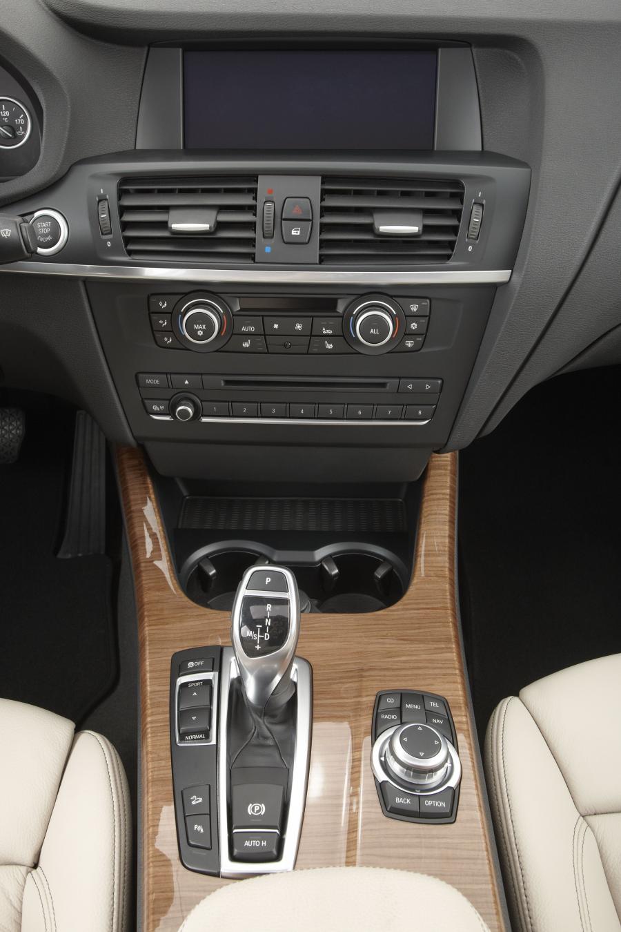  BMW X3 xDrive 2.0d 2010 года  (фото 26 из 127)